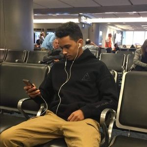 Meet your Posher, Evans